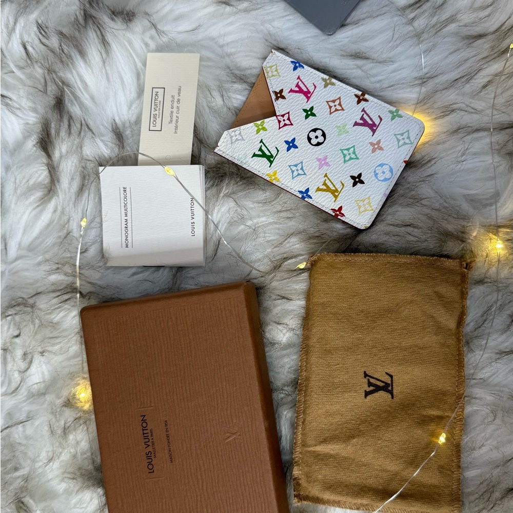 Louis Vuitton White Murakami Mirror with Dust Bag and Box